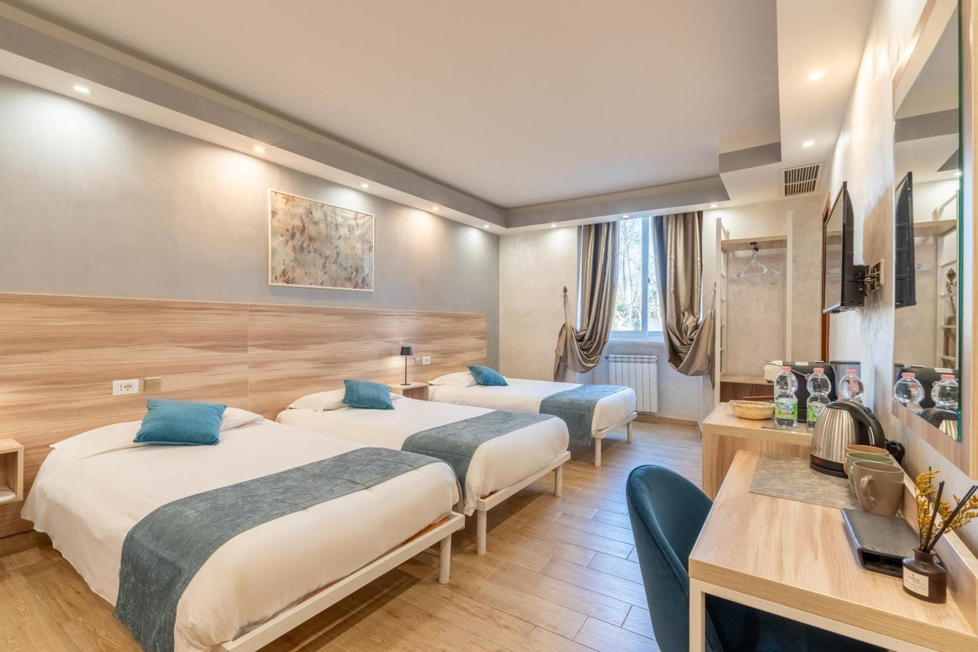 Leone D'Oro Guesthouse - Close To Piazza Vittorio Rome Buitenkant foto